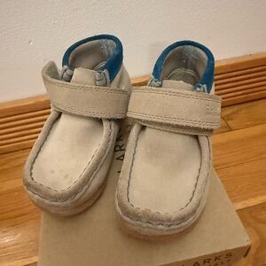 Clarks Originals Wallabee Boot Little Kids 7 Sand Combi EUC Tan Aqua